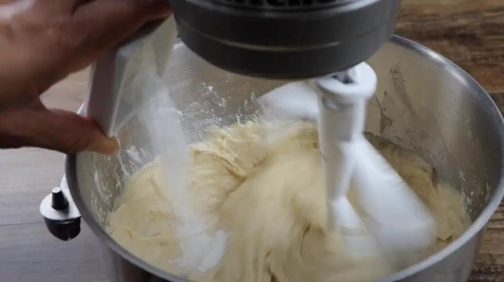 add the baking powder to the mixture